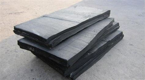 Reclaimed Rubber:  Ett Innovativt Material för Isolering och Absorbering!